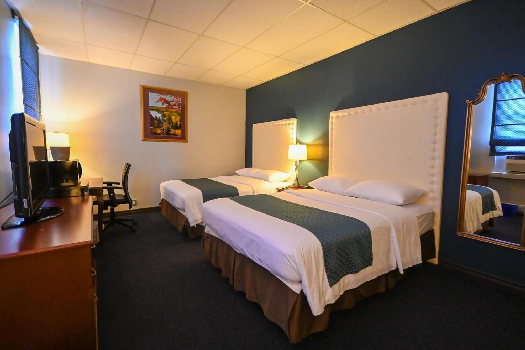 Le Voyageur Inn Mattawa Exteriér fotografie