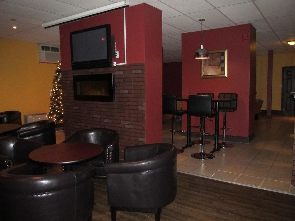 Le Voyageur Inn Mattawa Exteriér fotografie