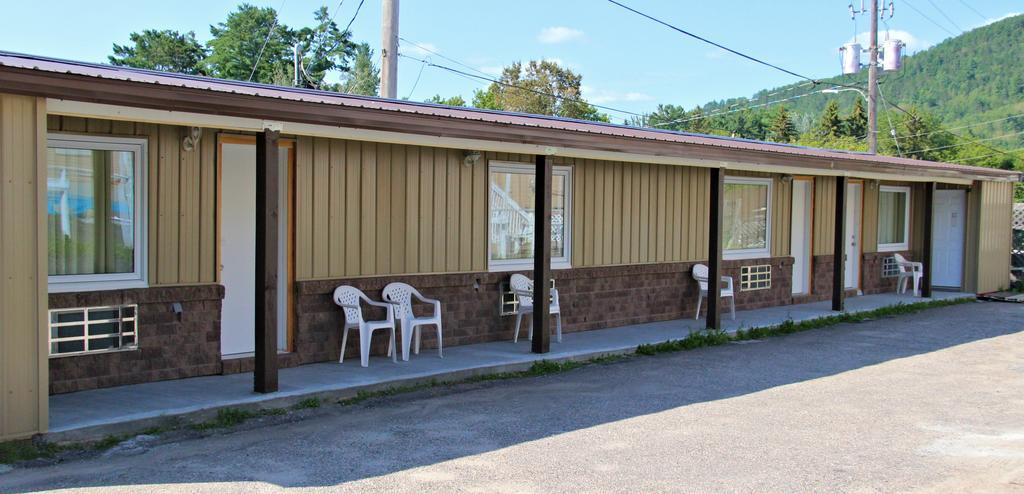Le Voyageur Inn Mattawa Exteriér fotografie